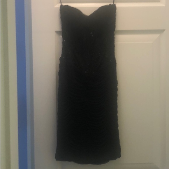 VICKI TIEL BLACK BEADED LACE RUCHED COCKTAIL DRESS - Picture 1 of 6